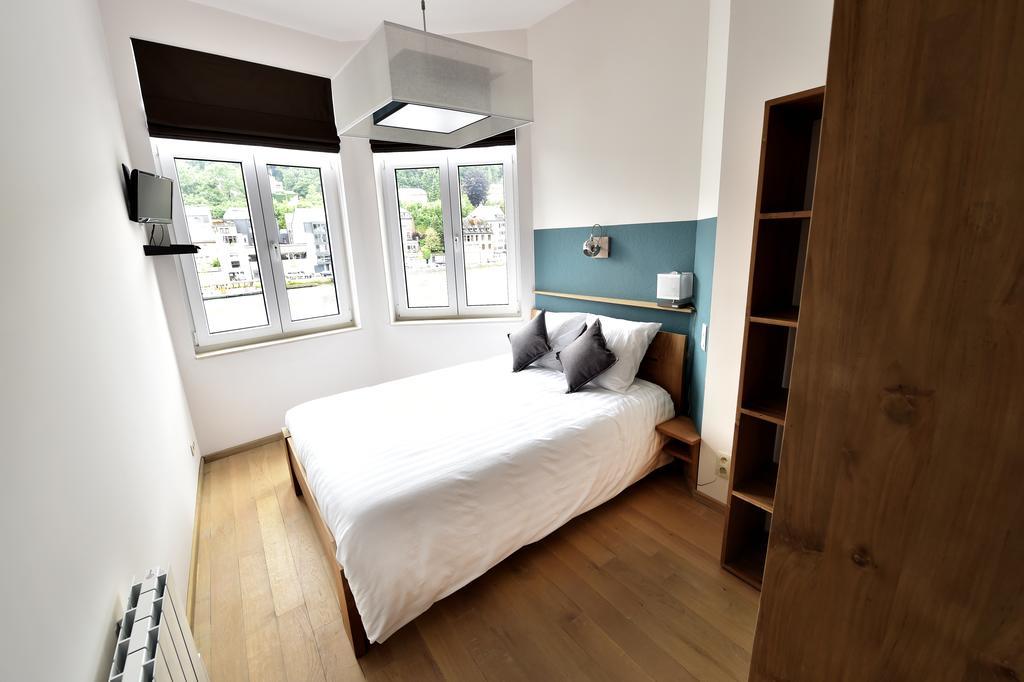 Côté Sax bed&breakfast Dinant Habitación foto